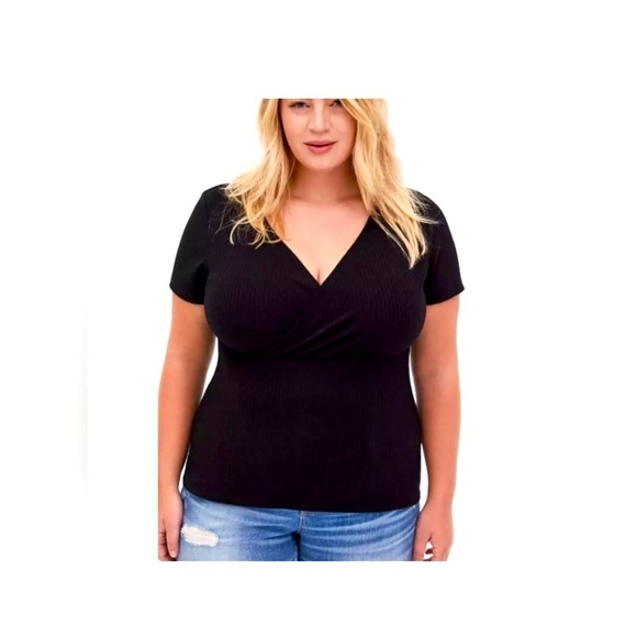 torrid Tops - Torrid Short Sleeve Wrap Ribbed Black V-Neck Women's Top size 2X